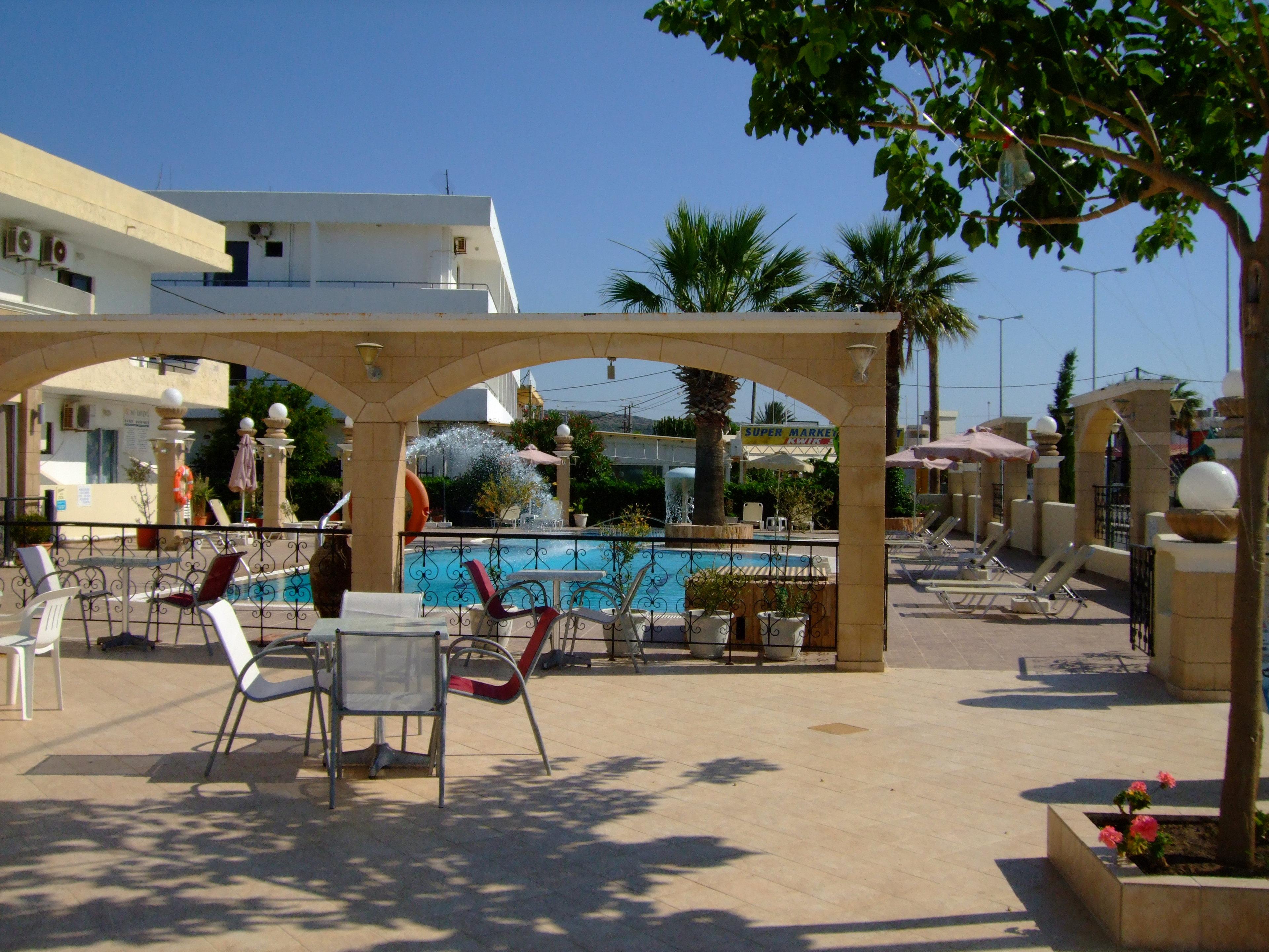 Antonios Hotel 팔리라키 외부 사진
