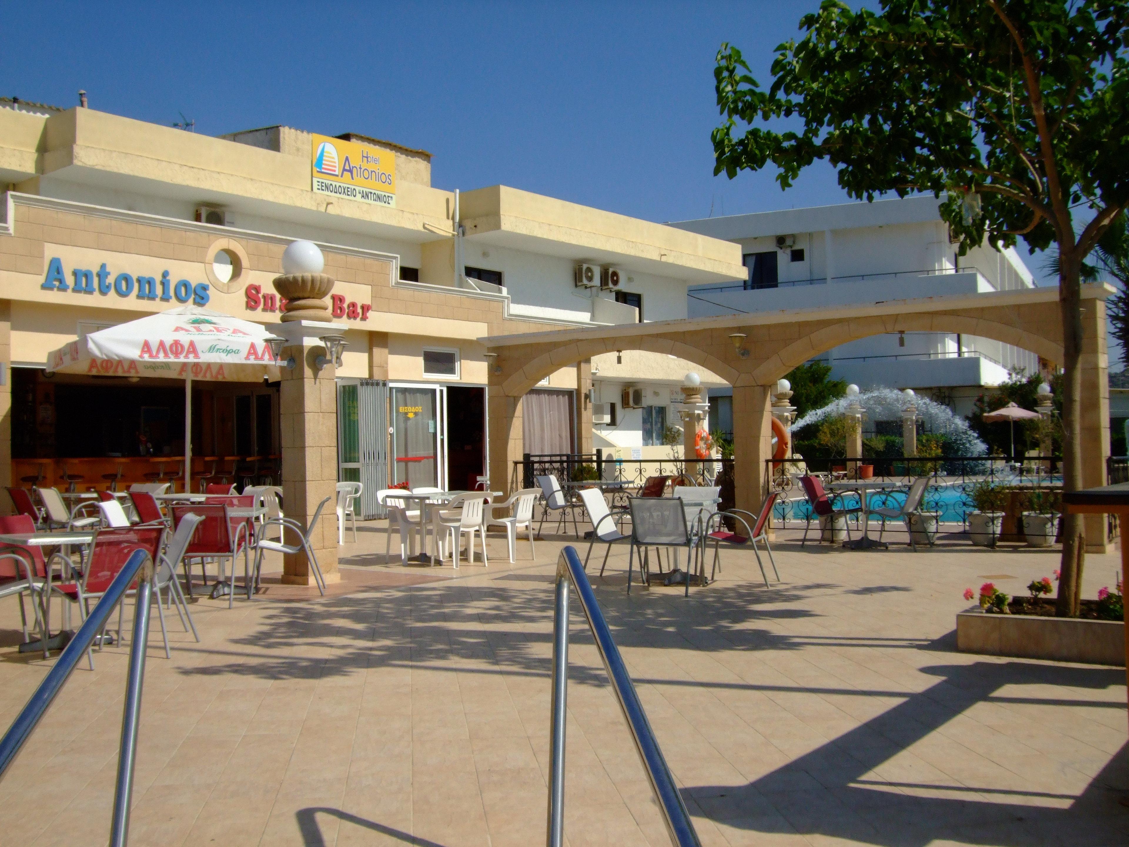 Antonios Hotel 팔리라키 외부 사진