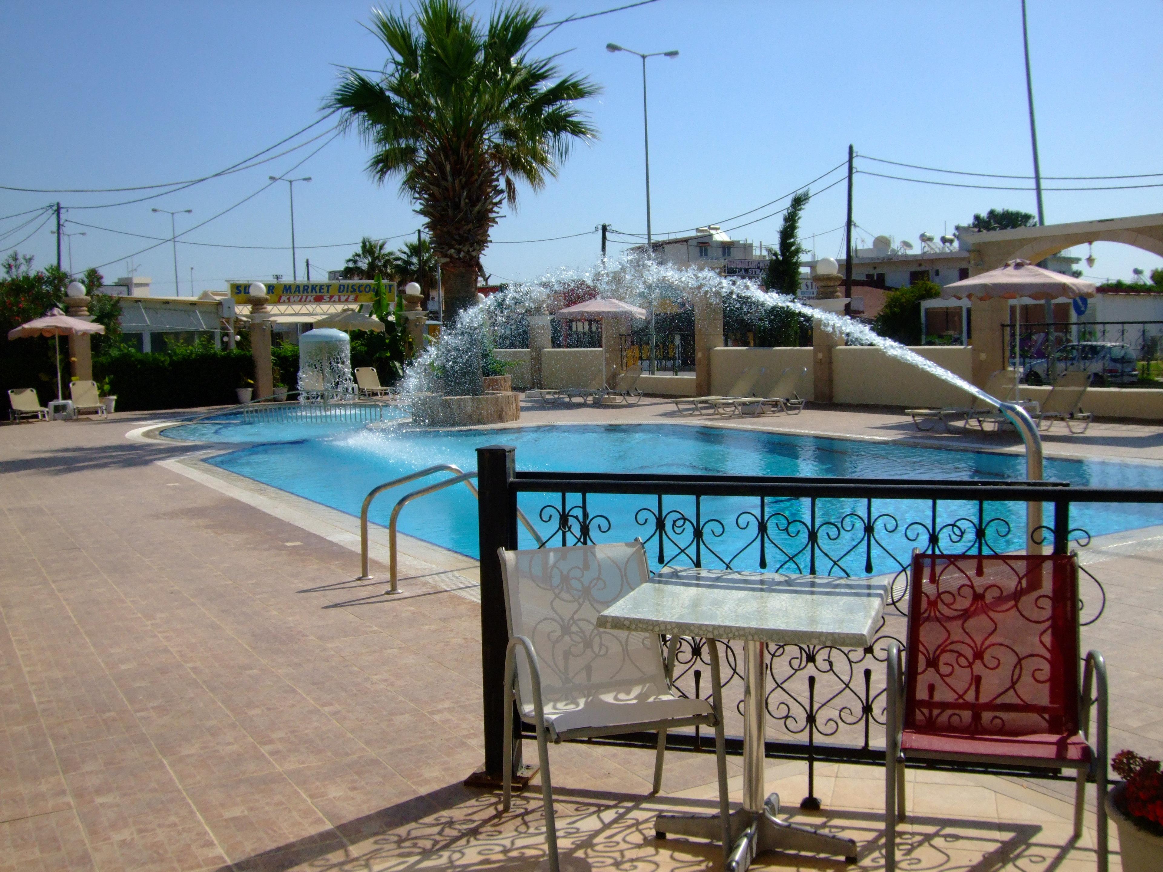 Antonios Hotel 팔리라키 외부 사진