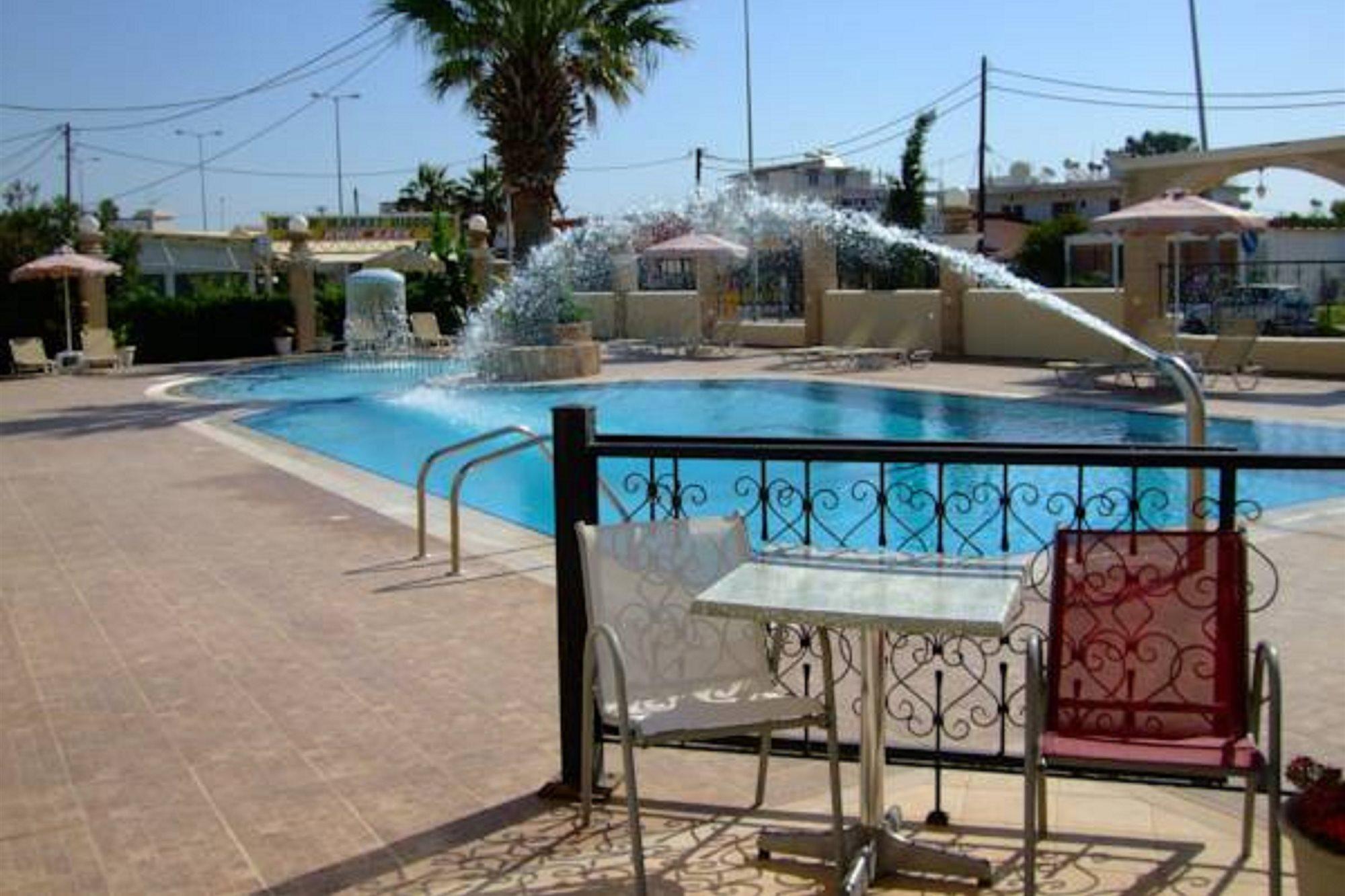 Antonios Hotel 팔리라키 외부 사진